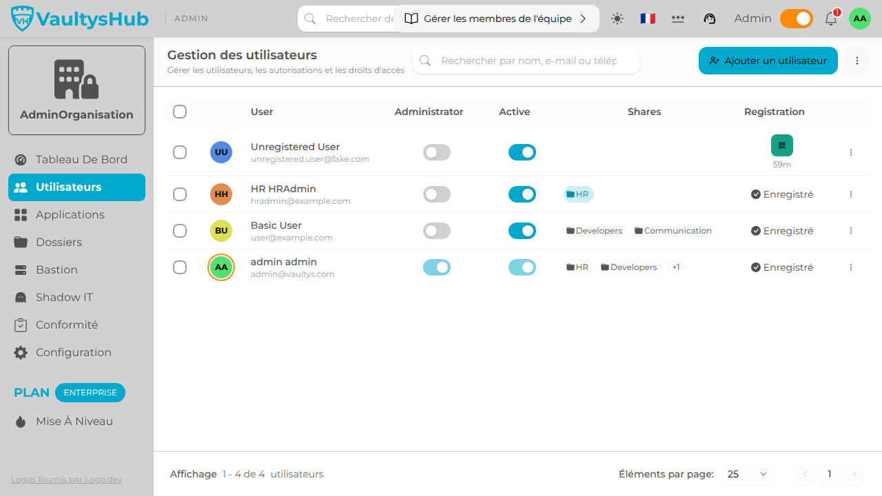 09.users-list