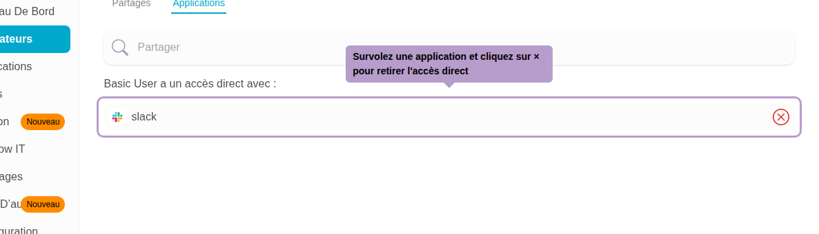 Survolez une application et cliquez sur × pour retirer l'accès direct